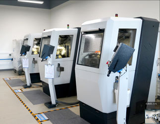 Shenzhen KTJ DentalLabs Co.,Ltd. প্রস্তুতকারকের উৎপাদন লাইন